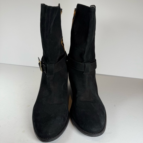 Schutz Boots Leopard Print Black Suede Pony Hair Ankle Boots Size 8 - Picture 2 of 10